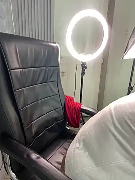 Snapshot of KathyHardcore69 chatting on February 17, 5:59 am KathyHardcore69 online show from February 17, 5:59 am