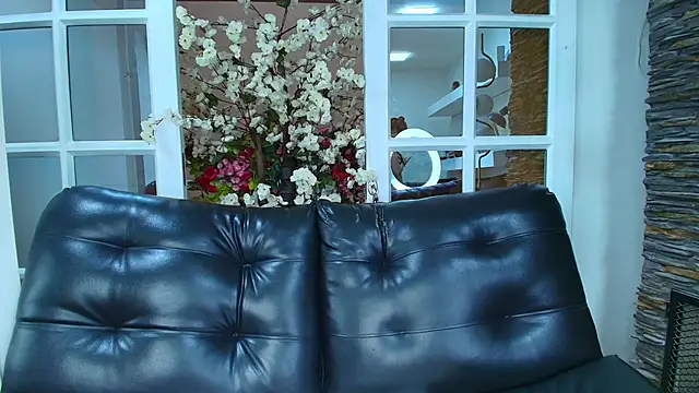 miss  pamela online show from November 19, 11:10 am