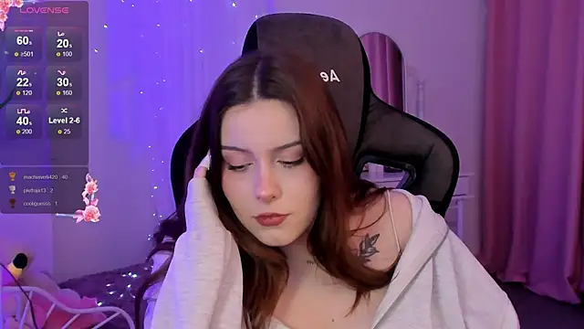 CoralineKeyns online show from March 20, 12:00 pm