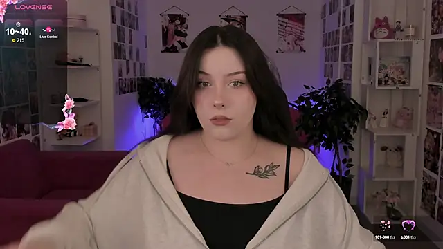 CoralineKeyns online show from September 10, 7:52 am