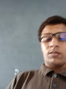 Snapshot of Nicolaskribeiro chatting on April 21, 10:10 am Nicolaskribeiro online show from April 21, 10:10 am