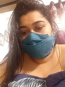 Snapshot of indianlisa5 chatting on January 22, 10:40 am indianlisa5 online show from January 22, 10:40 am