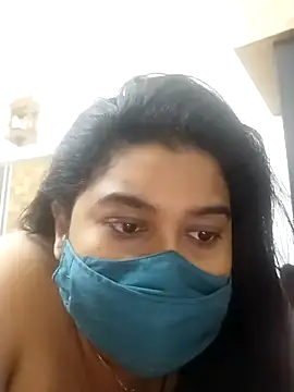 Snapshot of indianlisa5 chatting on February 14, 8:37 pm indianlisa5 online show from February 14, 8:37 pm