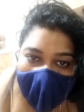 Snapshot of indianlisa5 chatting on September 12, 10:32 pm indianlisa5 online show from September 12, 10:32 pm