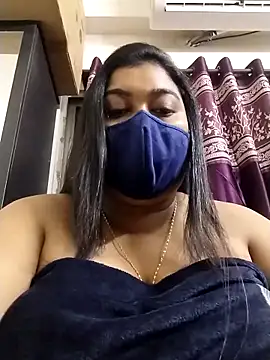 Snapshot of indianlisa5 chatting on September 18, 11:29 pm indianlisa5 online show from September 18, 11:29 pm