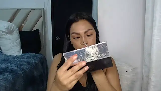 fairylatin222 online show from September 23, 12:24 am