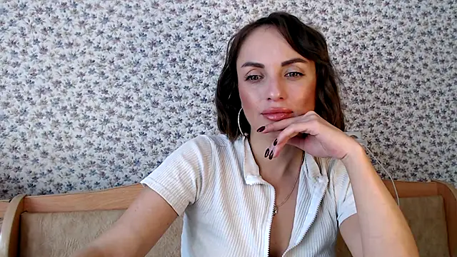 Snapshot of Tinadream20 chatting on June 26, 8:52 am Tinadream20 online show from June 26, 8:52 am