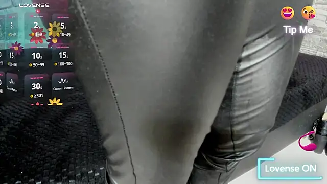 Cloee66 online show from October 15, 2:50 pm