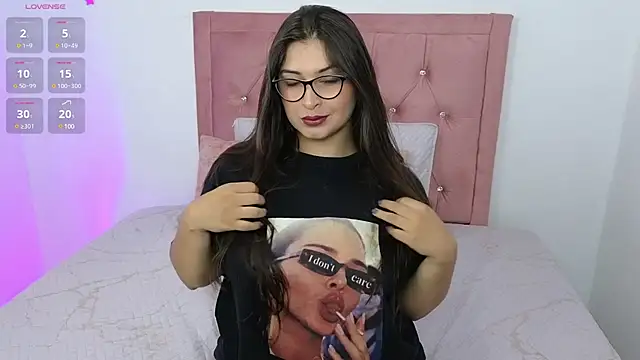 adara lennox online show from January 21, 9:04 pm