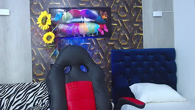Snapshot of Harry_jhonsson chatting on October 13, 3:12 pm Harry jhonsson online show from October 13, 3:12 pm