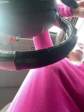 Snapshot of yanks28@xh chatting on March 9, 6:00 pm yanks28xh online show from March 9, 6:00 pm