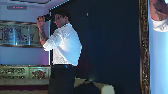 dantecoppolaa  online show from November 2, 8:33 pm