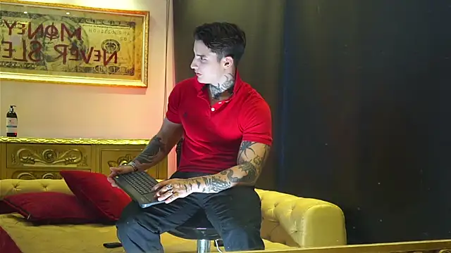 Snapshot of dantecoppolaa_ chatting on May 9, 11:54 pm dantecoppolaa online show from May 9, 11:54 pm