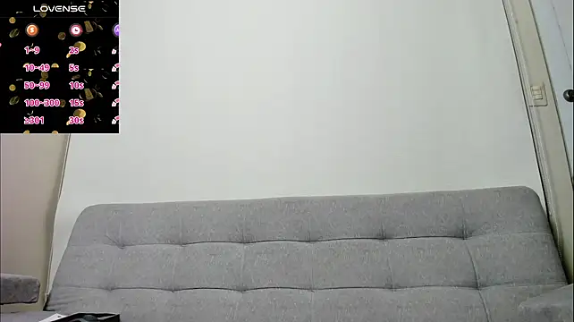 AliciaMiilf online show from February 11, 9:20 pm