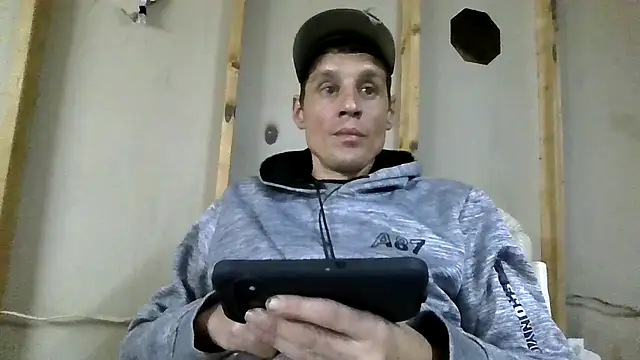 Snapshot of KeithLowry chatting on November 1, 9:11 am KeithLowry online show from November 1, 9:11 am