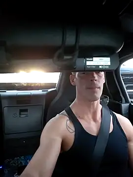 Snapshot of John19893 chatting on February 4, 11:09 pm John19893 online show from February 4, 11:09 pm