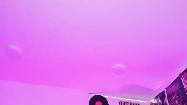 Sachi Meow online show from January 8, 8:11 pm