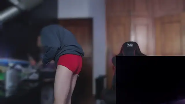 XxEnderxX online show from February 14, 9:11 pm