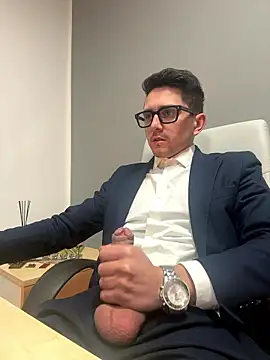 masterboss  online show from January 15, 1:05 pm