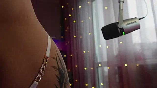 Snapshot of BOOLOCHKAA chatting on December 27, 8:35 am BOOLOCHKAA online show from December 27, 8:35 am