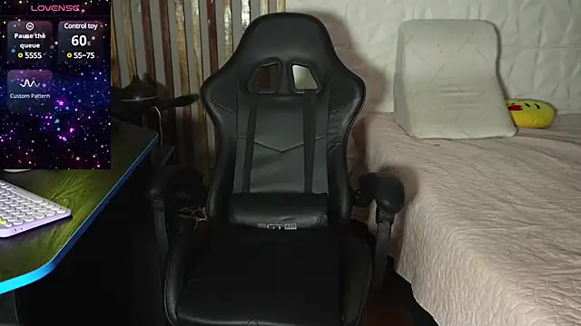 argiee taylorxs2 online show from February 13, 12:02 am