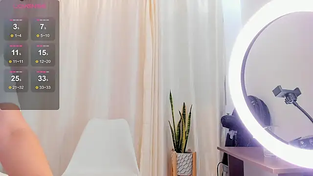 Sally Azmani  online show from February 26, 3:41 pm