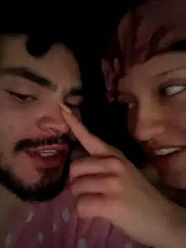 Snapshot of aangie__uwu chatting on November 19, 7:36 pm aangie uwu online show from November 19, 7:36 pm