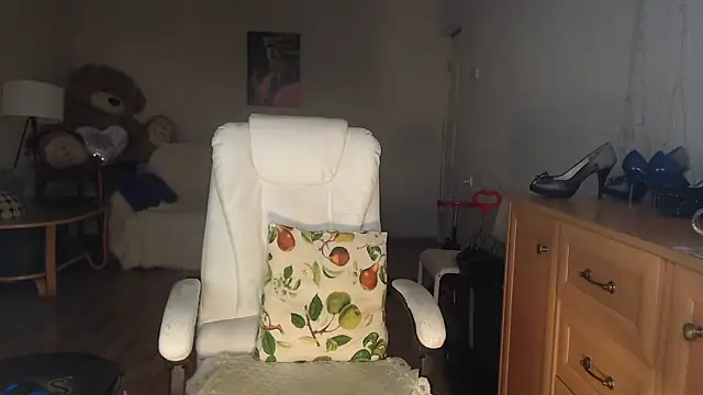 V-Alice online show from September 10, 3:45 pm