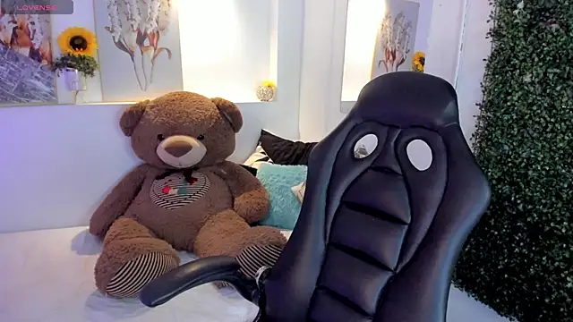 Abby Mae  online show from September 25, 7:39 pm