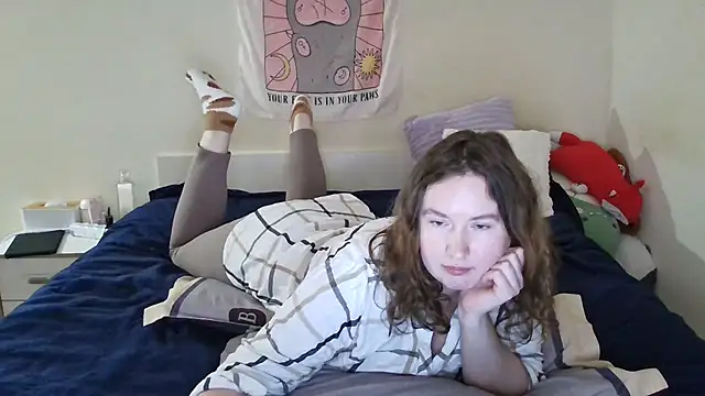 Snapshot of franceska_blue chatting on December 21, 1:21 pm franceska blue online show from December 21, 1:21 pm