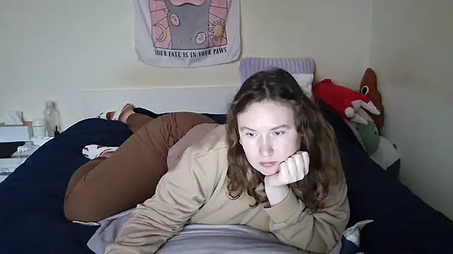 Snapshot of franceska_blue chatting on December 23, 1:45 pm franceska blue online show from December 23, 1:45 pm