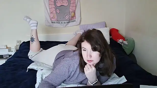 Snapshot of franceska_blue chatting on February 4, 1:16 pm franceska blue online show from February 4, 1:16 pm