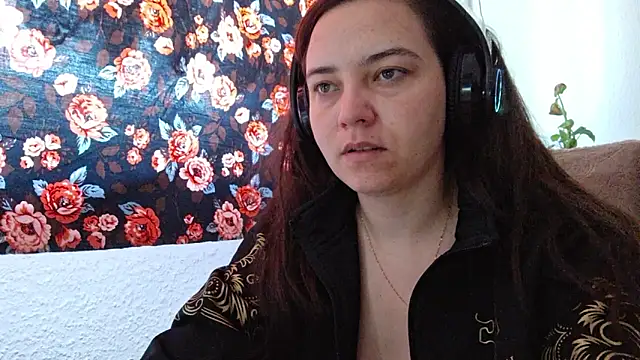 Cyndee Winter online show from March 22, 10:06 am