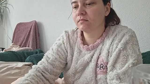 Cyndee Winter online show from November 30, 9:57 am