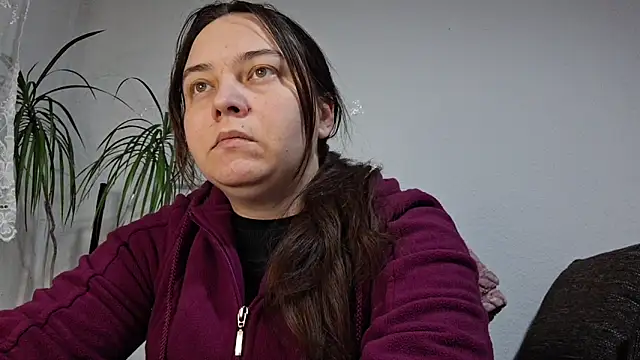 Snapshot of Cyndee_Winter chatting on February 8, 5:49 pm Cyndee Winter online show from February 8, 5:49 pm