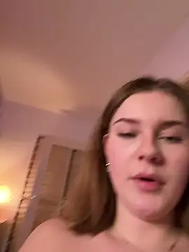 MaribelRiver online show from February 4, 11:49 pm