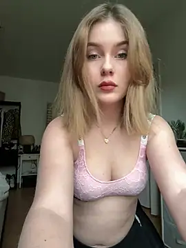 MaribelRiver online show from March 13, 12:02 pm