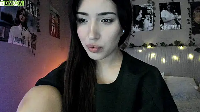 Snapshot of Anisawithlove chatting on October 13, 8:47 am Anisawithlove online show from October 13, 8:47 am