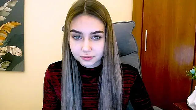 Snapshot of Lili_magic chatting on February 1, 12:37 pm Lili magic online show from February 1, 12:37 pm