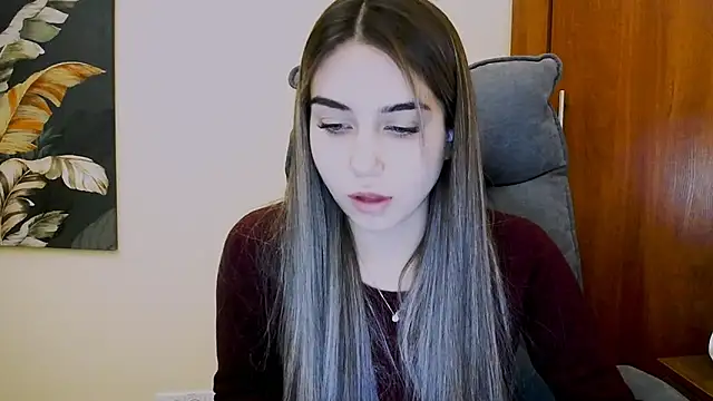 Snapshot of Lili_magic chatting on February 18, 4:26 pm Lili magic online show from February 18, 4:26 pm