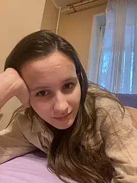 babywaifu online show from December 20, 12:05 pm