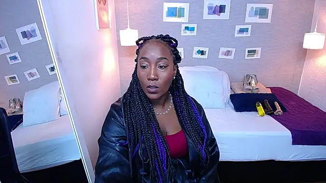 kiara evanss online show from March 6, 8:37 pm