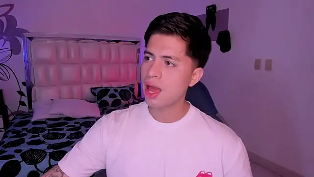 Niicky1  online show from January 11, 8:54 pm