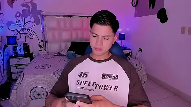 Niicky1  online show from February 21, 8:49 pm