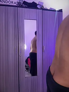 Niicky1  online show from April 14, 1:39 pm