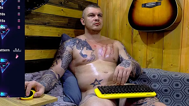 MrrKray online show from April 3, 9:02 pm