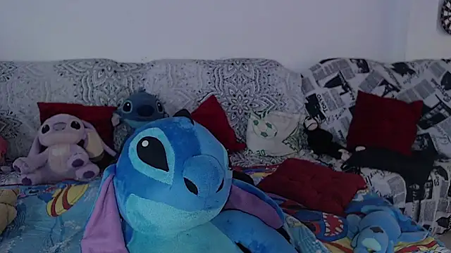 kitty22  online show from January 14, 2:00 pm