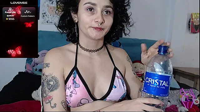 kitty22  online show from October 4, 1:53 pm