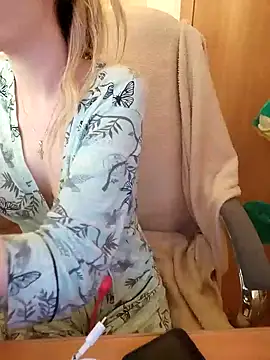 Elza kom online show from January 2, 6:40 am