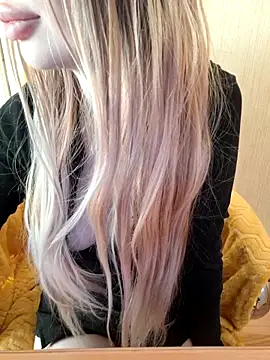 Elza kom online show from March 26, 6:30 am